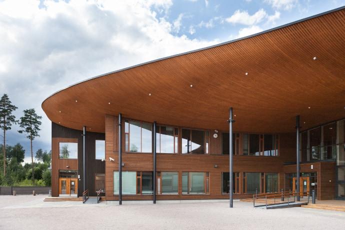Siparila topcoat wood cladding, Karisto