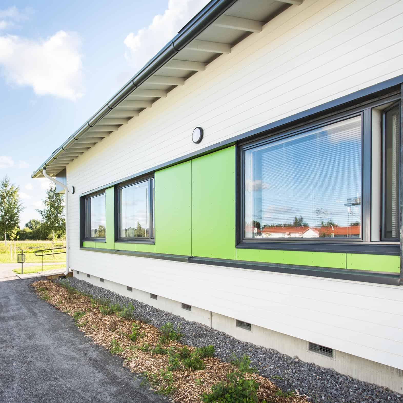 Siparila topcoat siding with fire-retardant surfacing, Kyrönmaan palvelukoti