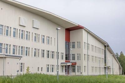 Paikallaan asennettu ulkovehrouspaneeli ei jätä saumoja elementtirakenteisiin