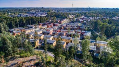 Puutaloja Helsingin Myllypurossa