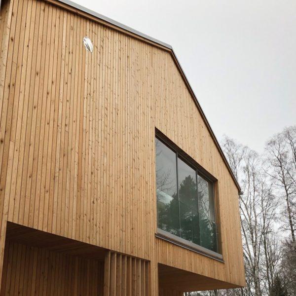 Topcoat-S ulkoverhouspaneeli, materiaali: lehtikuusi